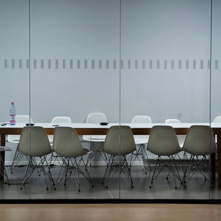 Quand la reconversion des profs rencontre le métier d’office manager