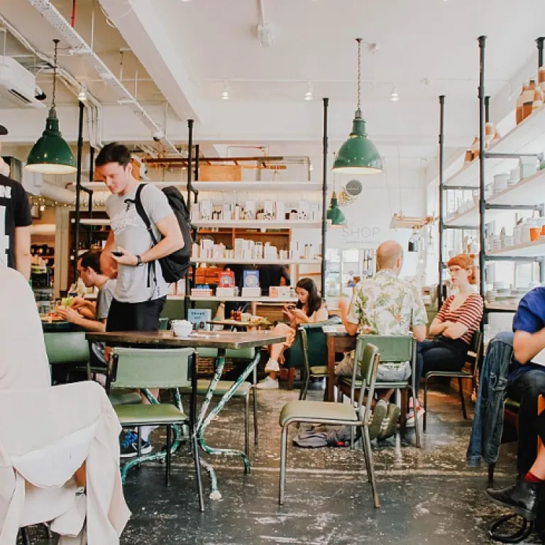Se connecter à une e‑attestation : le guide stratégique pour office managers et assistants de direction