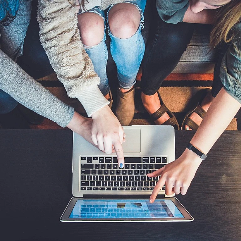 Comment réussir une alternance en communication en tant qu'assistant exécutif